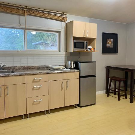 Whole Suite To Yourself At Coquitlam Centre! Порт-Коквитлам Экстерьер фото